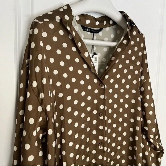 Zara satin effect green polka  dot blouse - Picture 10 of 11